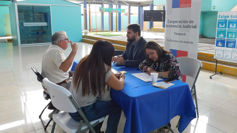 Campaña “Protegiendo los Derechos en tu Comuna”: Consultorio Jurídico Iquique atiende en CESFAM Cirujano Videla