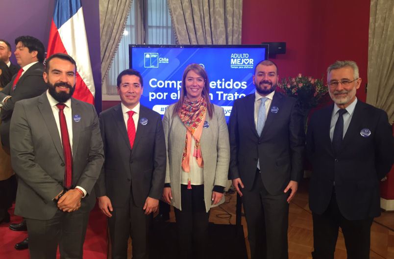 Campaña "Buen Trato al Adulto Mayor".